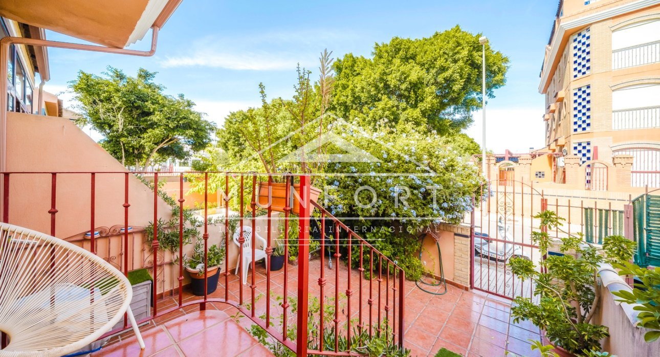 Segunda mano - Casas Adosadas -
Pilar de la Horadada - Torre de la Horadada