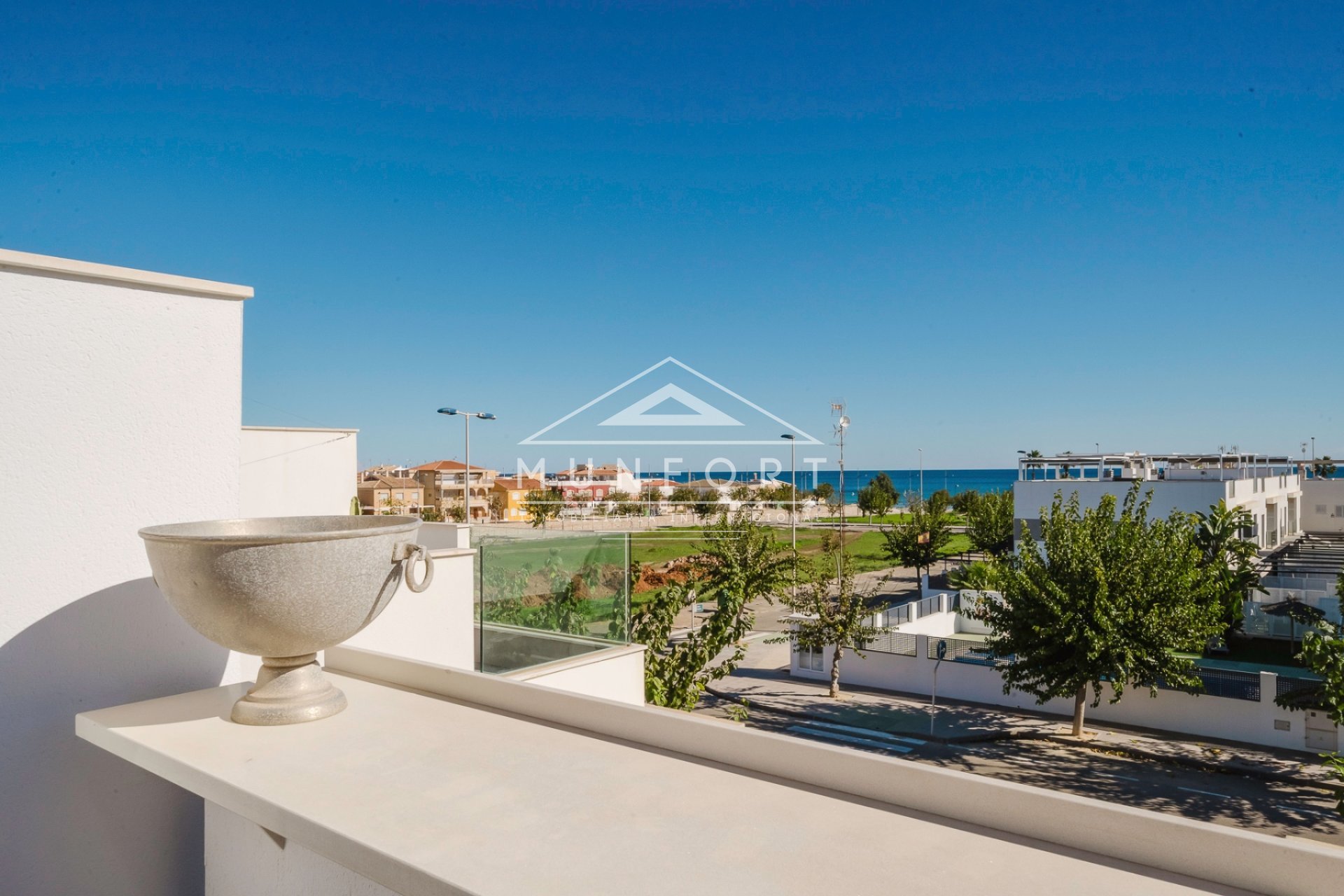 Segunda mano - Casas Adosadas -
Pilar de la Horadada - Torre de la Horadada