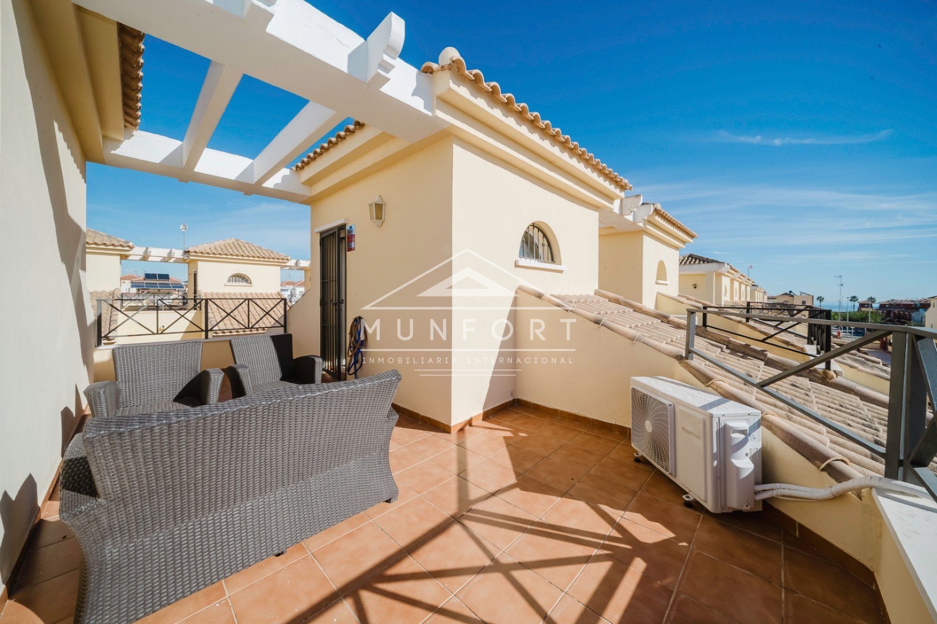 Segunda mano - Casas Adosadas -
Pilar de la Horadada - Torre de la Horadada