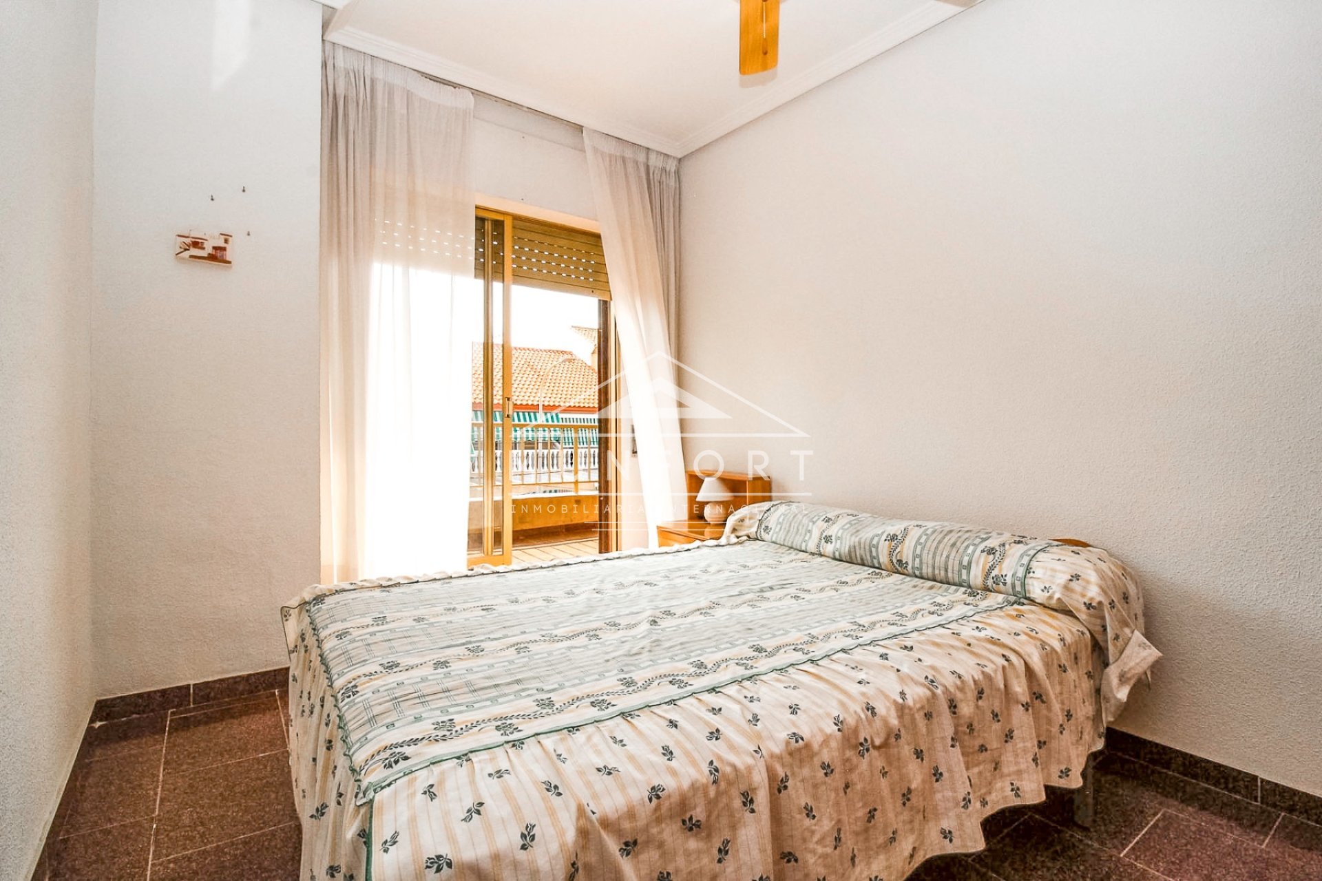 Segunda mano - Casas Adosadas -
Pilar de la Horadada - Torre de la Horadada