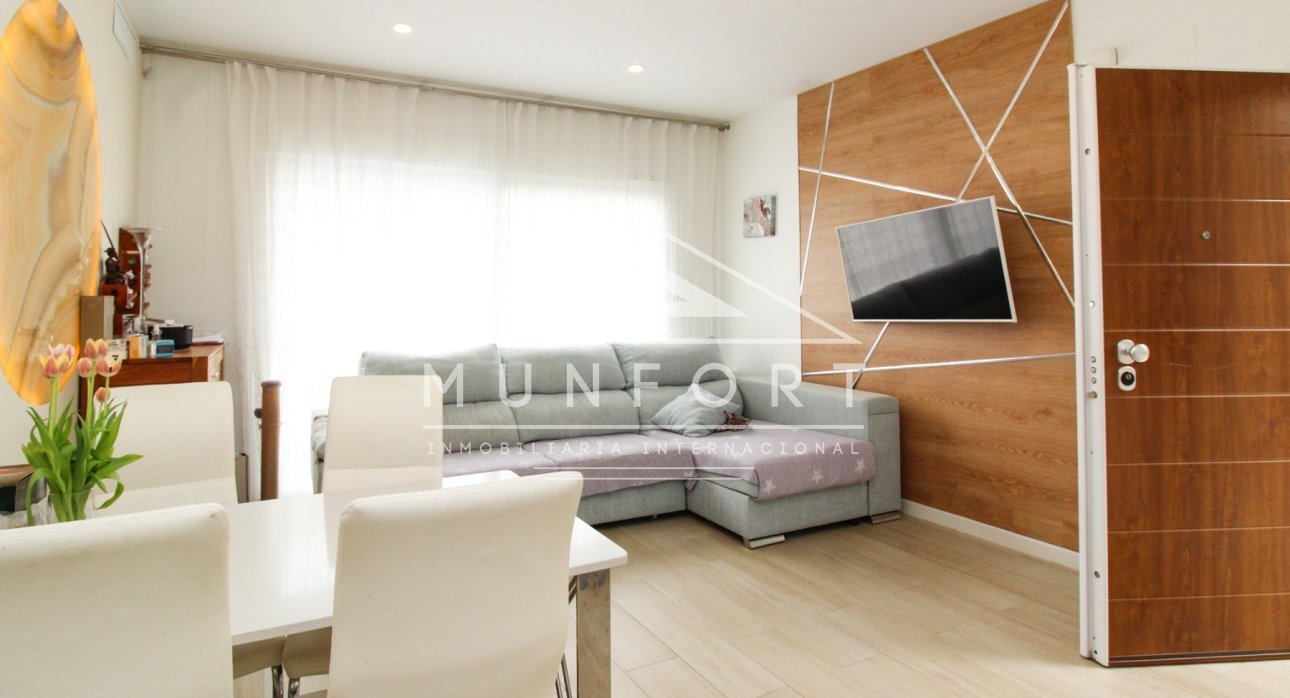 Segunda mano - Casas Adosadas -
Pilar de la Horadada