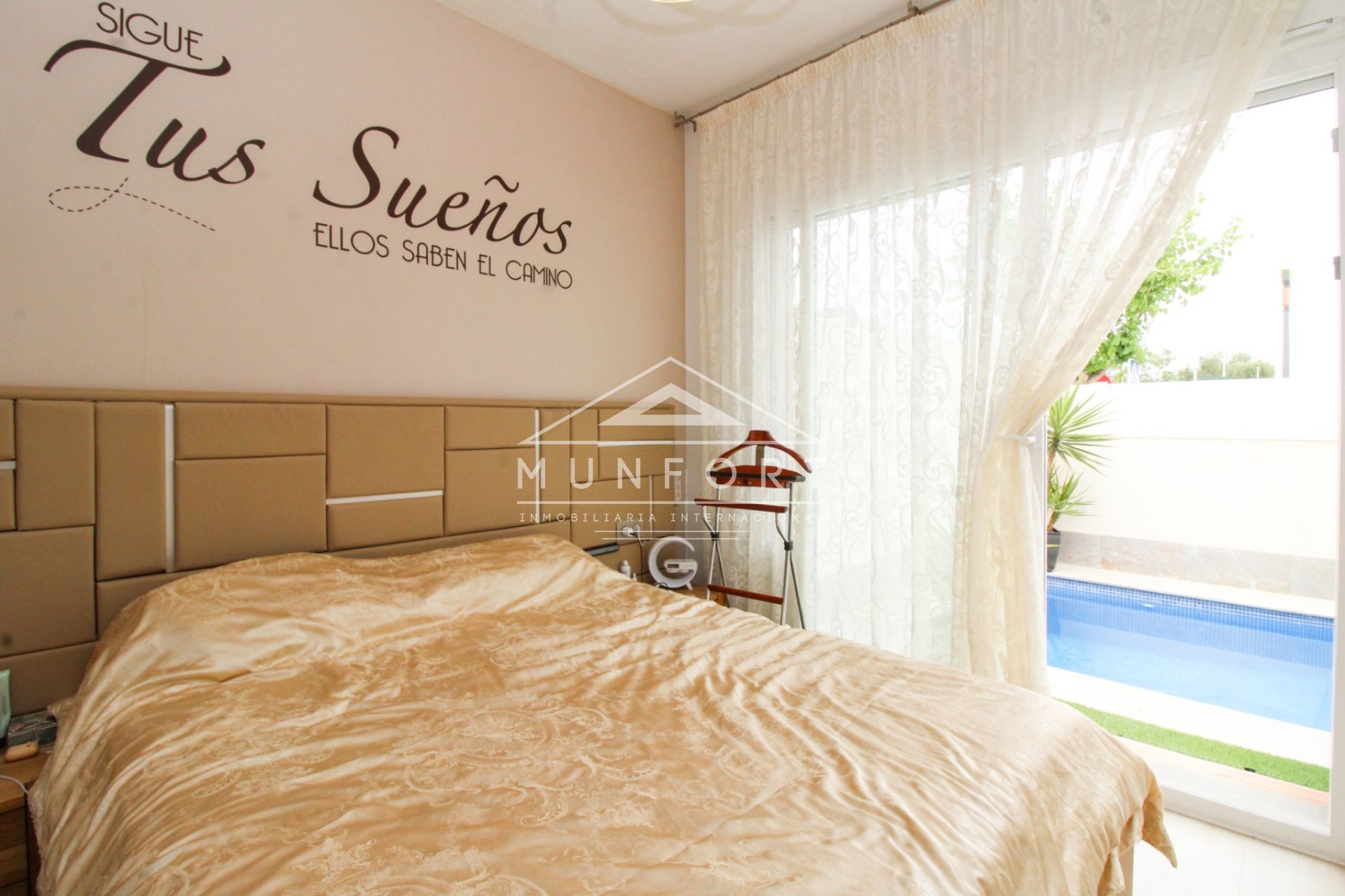 Segunda mano - Casas Adosadas -
Pilar de la Horadada