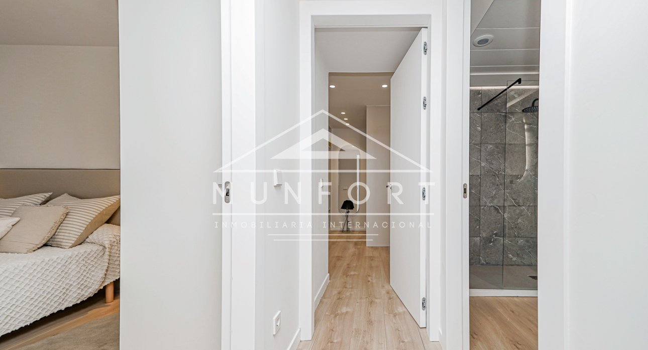 Segunda mano - Casas Adosadas -
Pilar de la Horadada