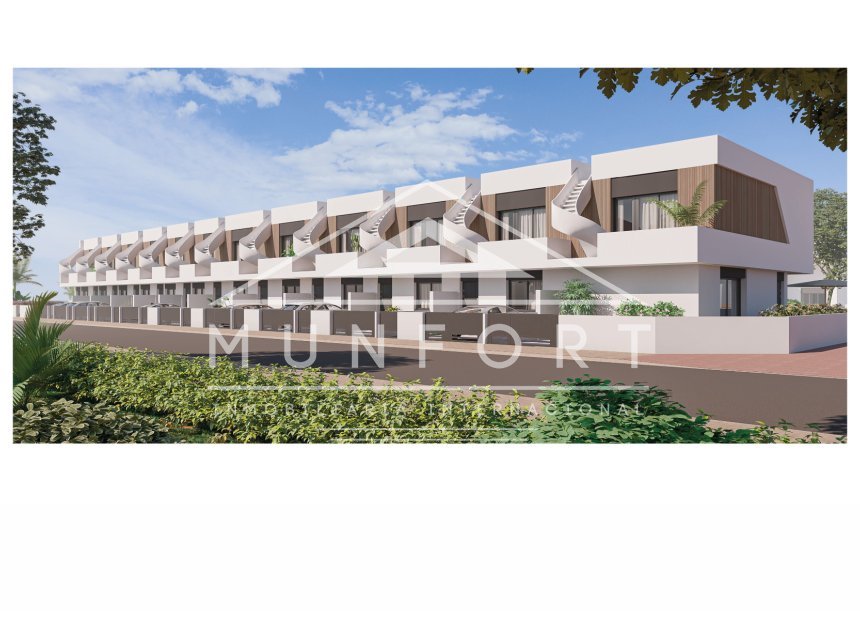 Segunda mano - Casas Adosadas -
Pilar de la Horadada