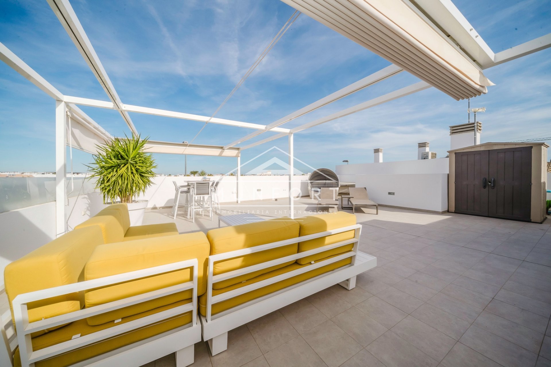 Segunda mano - Casas Adosadas -
Pilar de la Horadada