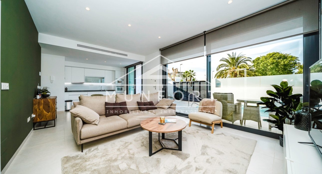 Segunda mano - Casas Adosadas -
Pilar de la Horadada