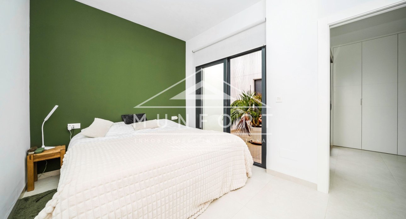 Segunda mano - Casas Adosadas -
Pilar de la Horadada