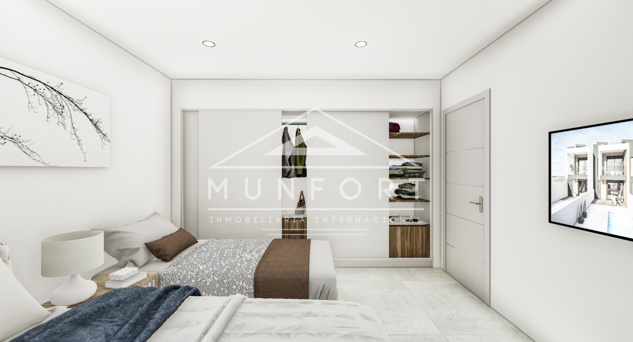 Segunda mano - Casas Adosadas -
Pilar de la Horadada