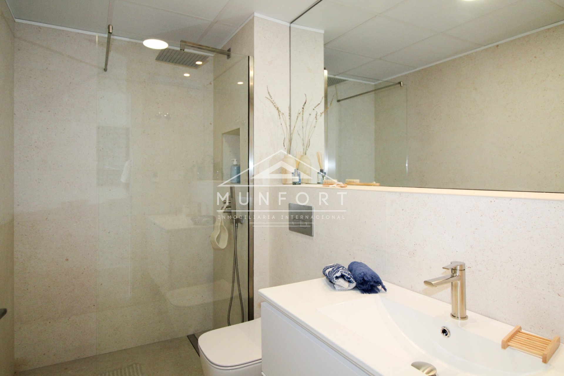 Segunda mano - Casas Adosadas -
Pilar de la Horadada