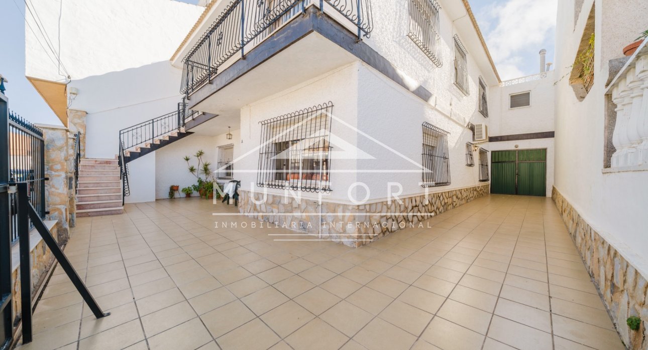 Segunda mano - Casas Adosadas -
Pilar de la Horadada