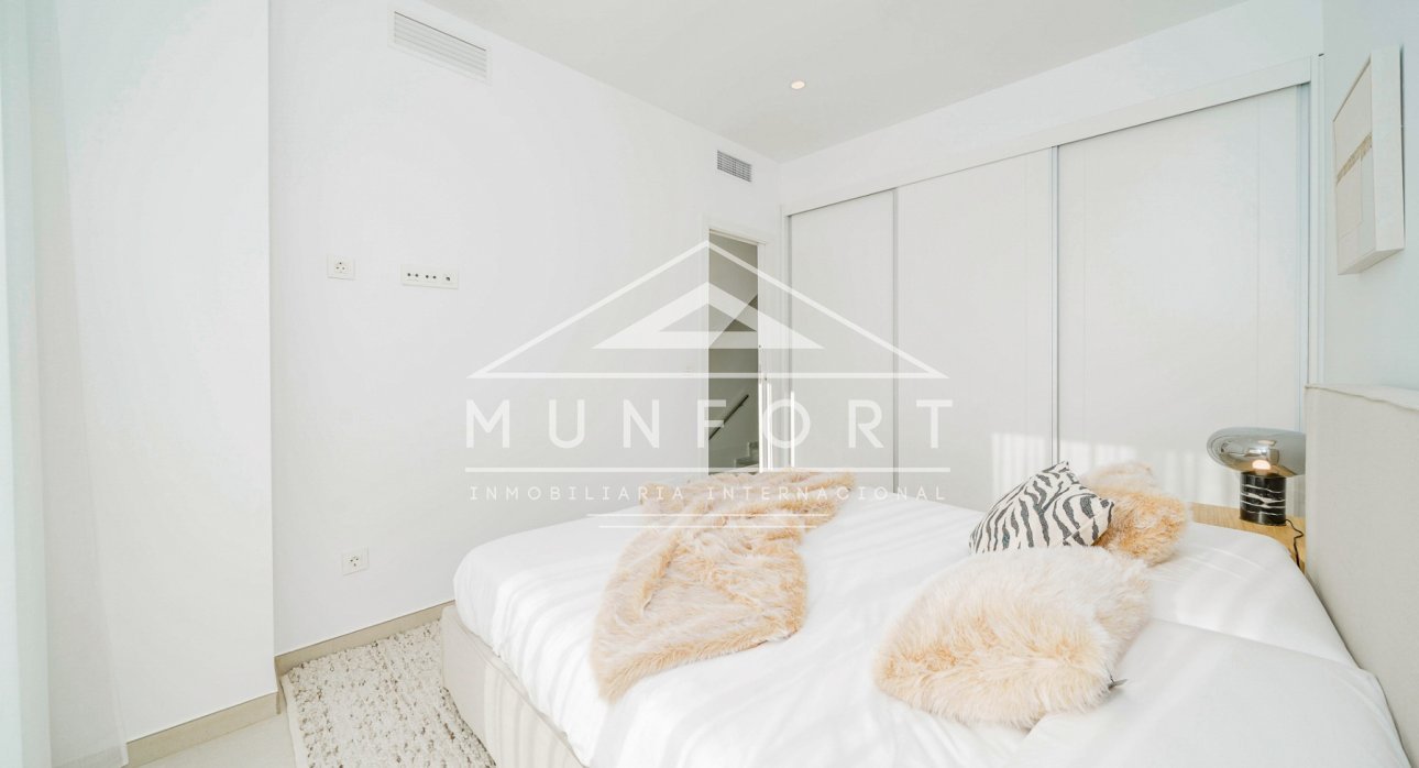 Segunda mano - Casas Adosadas -
Pilar de la Horadada