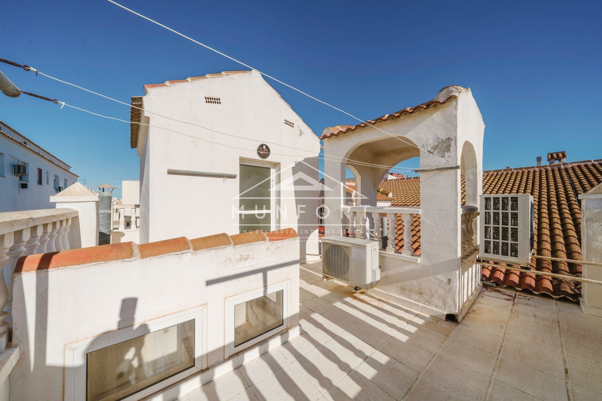 Segunda mano - Casas Adosadas -
Pilar de la Horadada