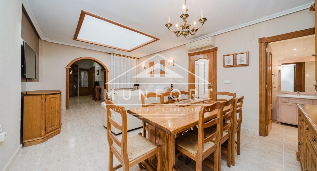 Segunda mano - Casas Adosadas -
Pilar de la Horadada