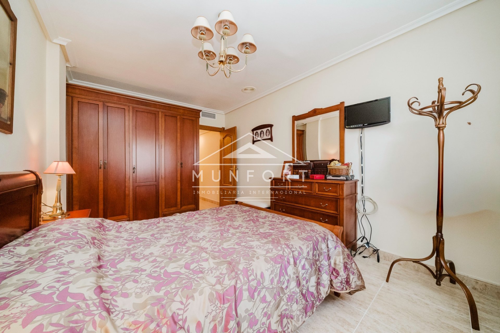 Segunda mano - Casas Adosadas -
Pilar de la Horadada