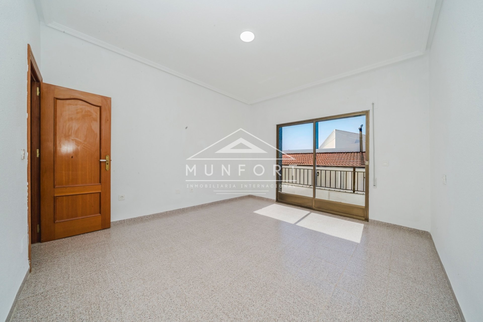 Segunda mano - Casas Adosadas -
Pilar de la Horadada