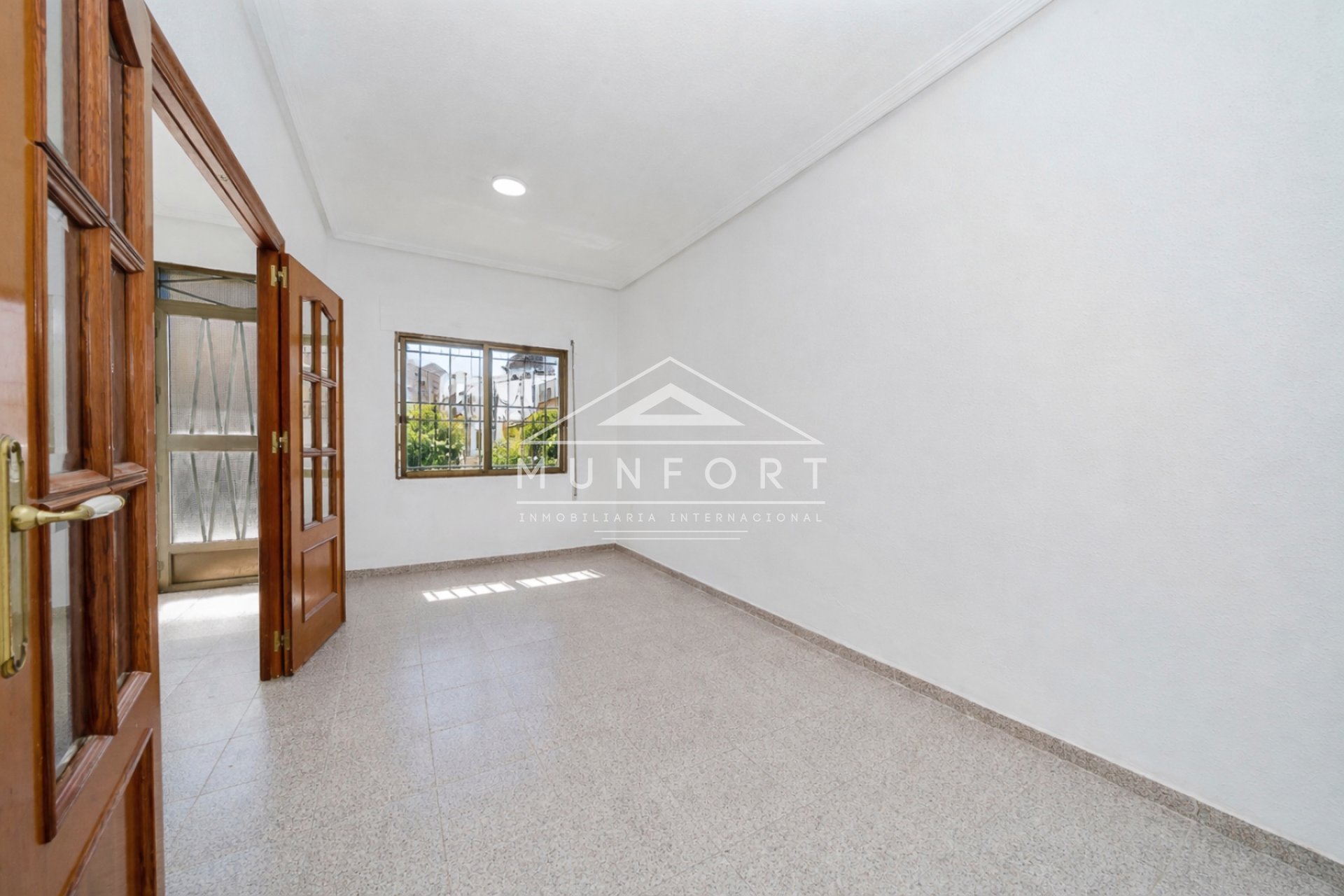 Segunda mano - Casas Adosadas -
Pilar de la Horadada