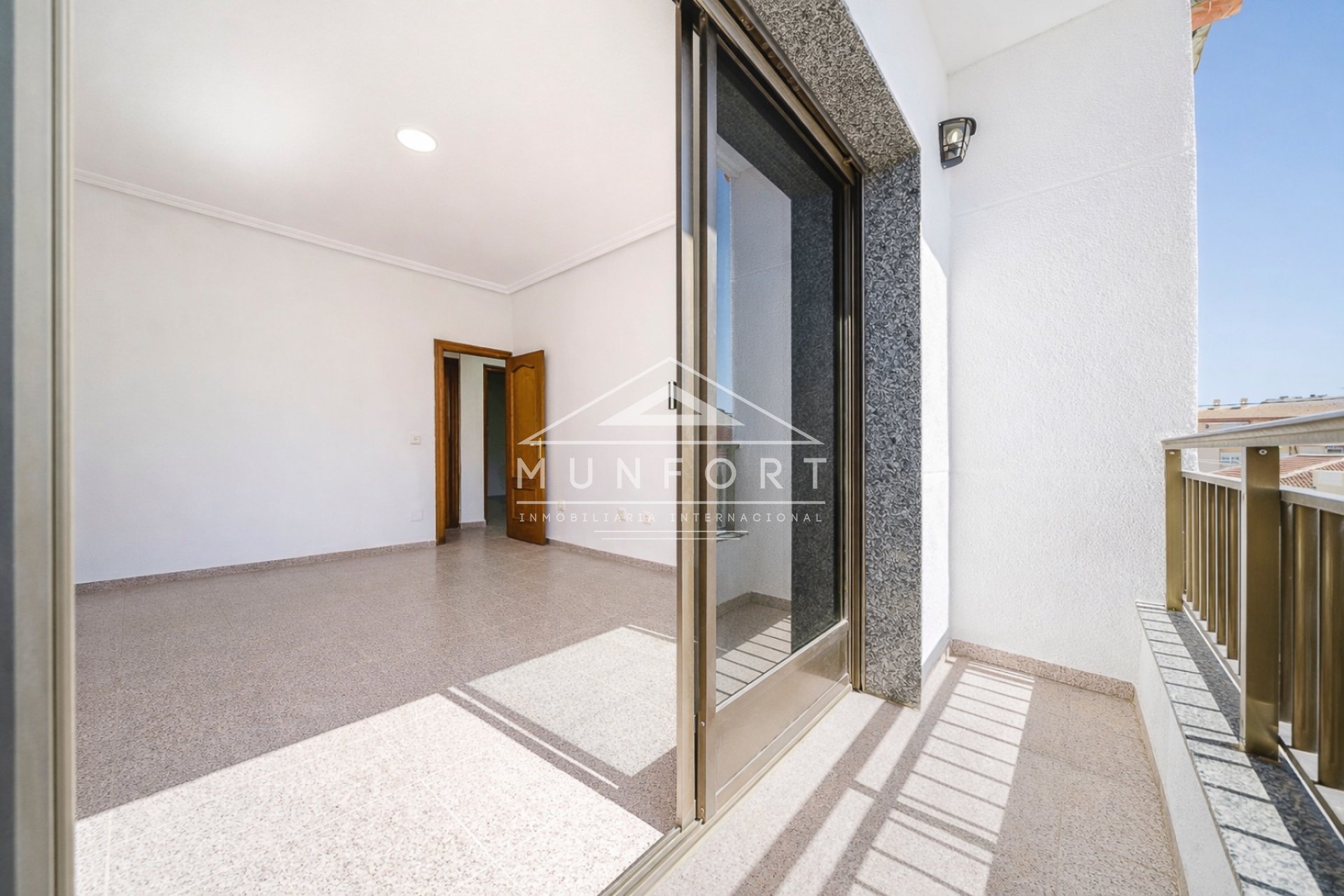 Segunda mano - Casas Adosadas -
Pilar de la Horadada