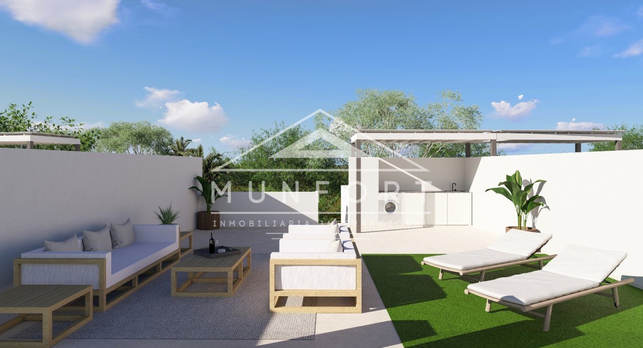 Segunda mano - Casas Adosadas -
Roldán