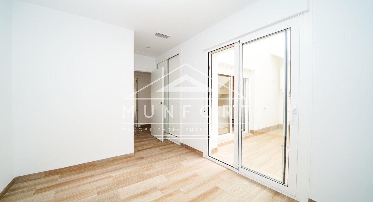 Segunda mano - Casas Adosadas -
San Javier