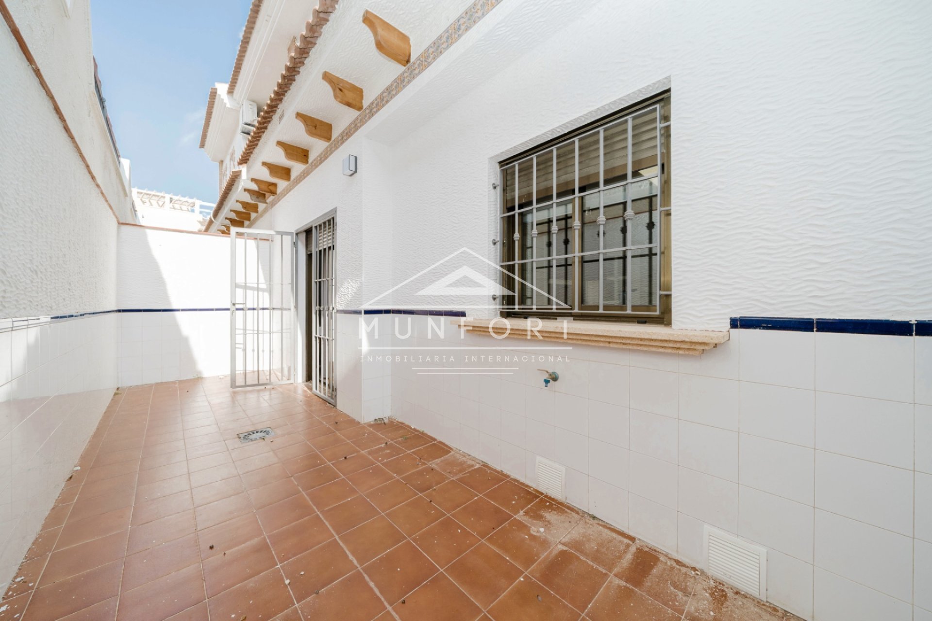 Segunda mano - Casas Adosadas -
San Miguel de Salinas