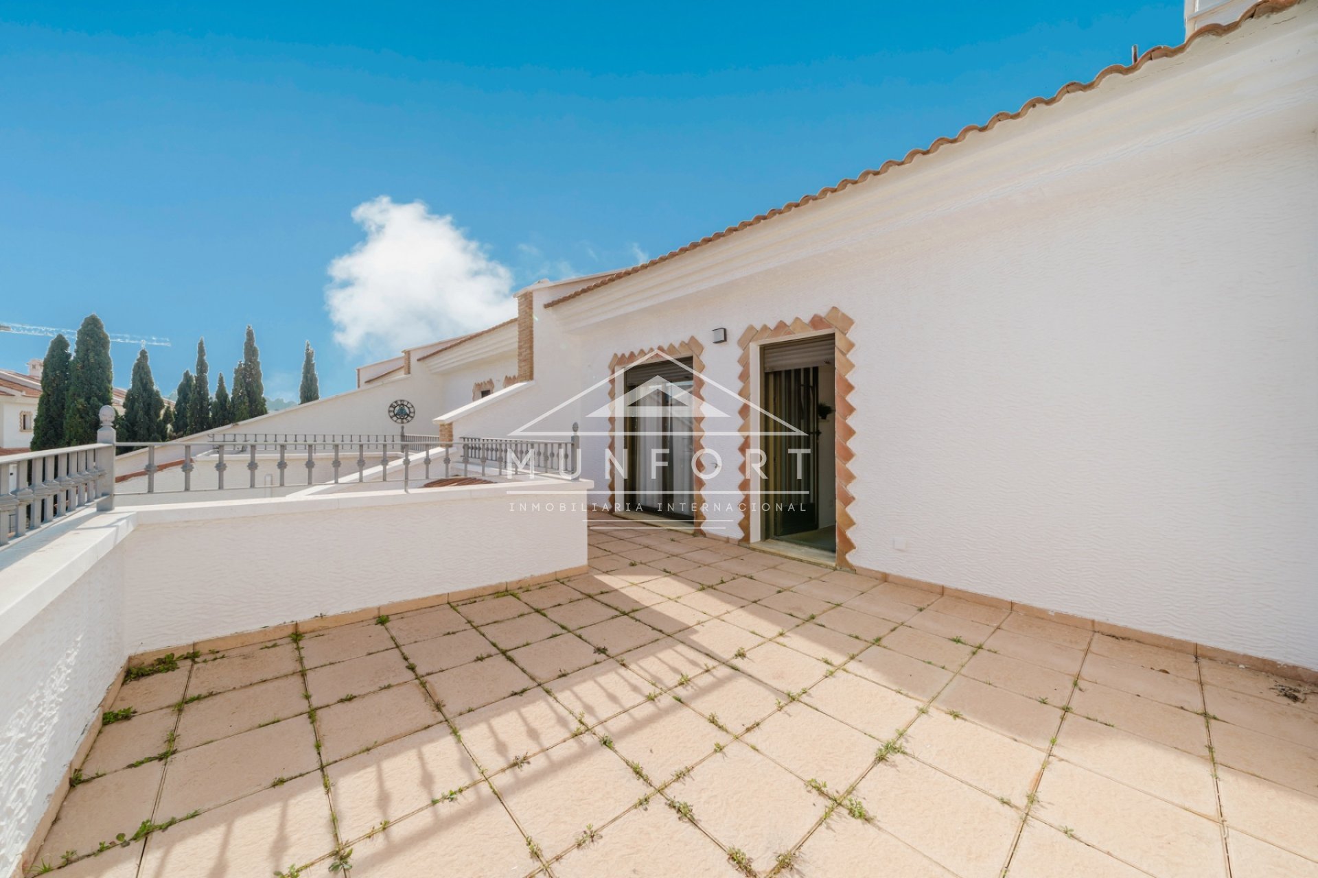 Segunda mano - Casas Adosadas -
San Miguel de Salinas