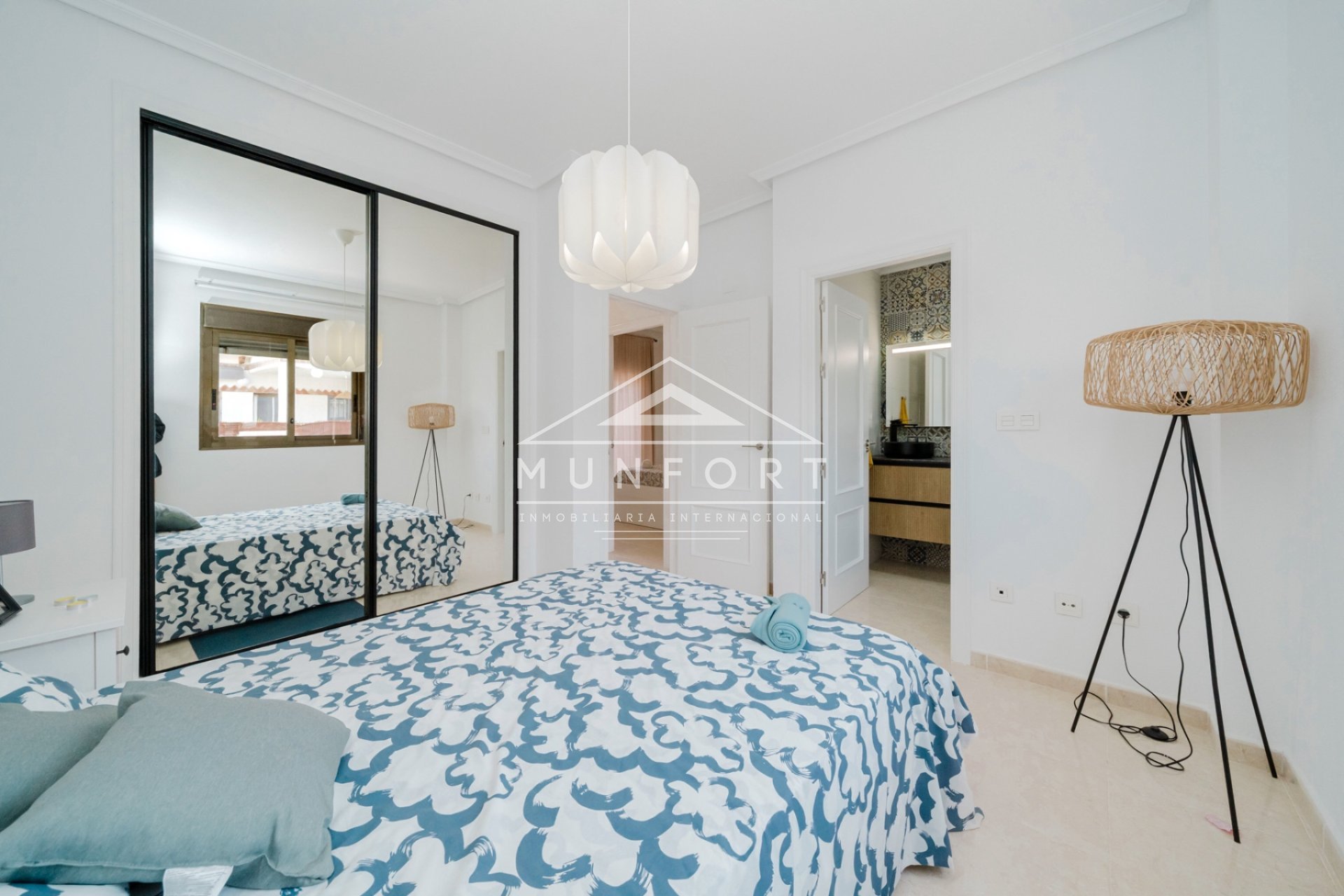 Segunda mano - Casas Adosadas -
San Miguel de Salinas