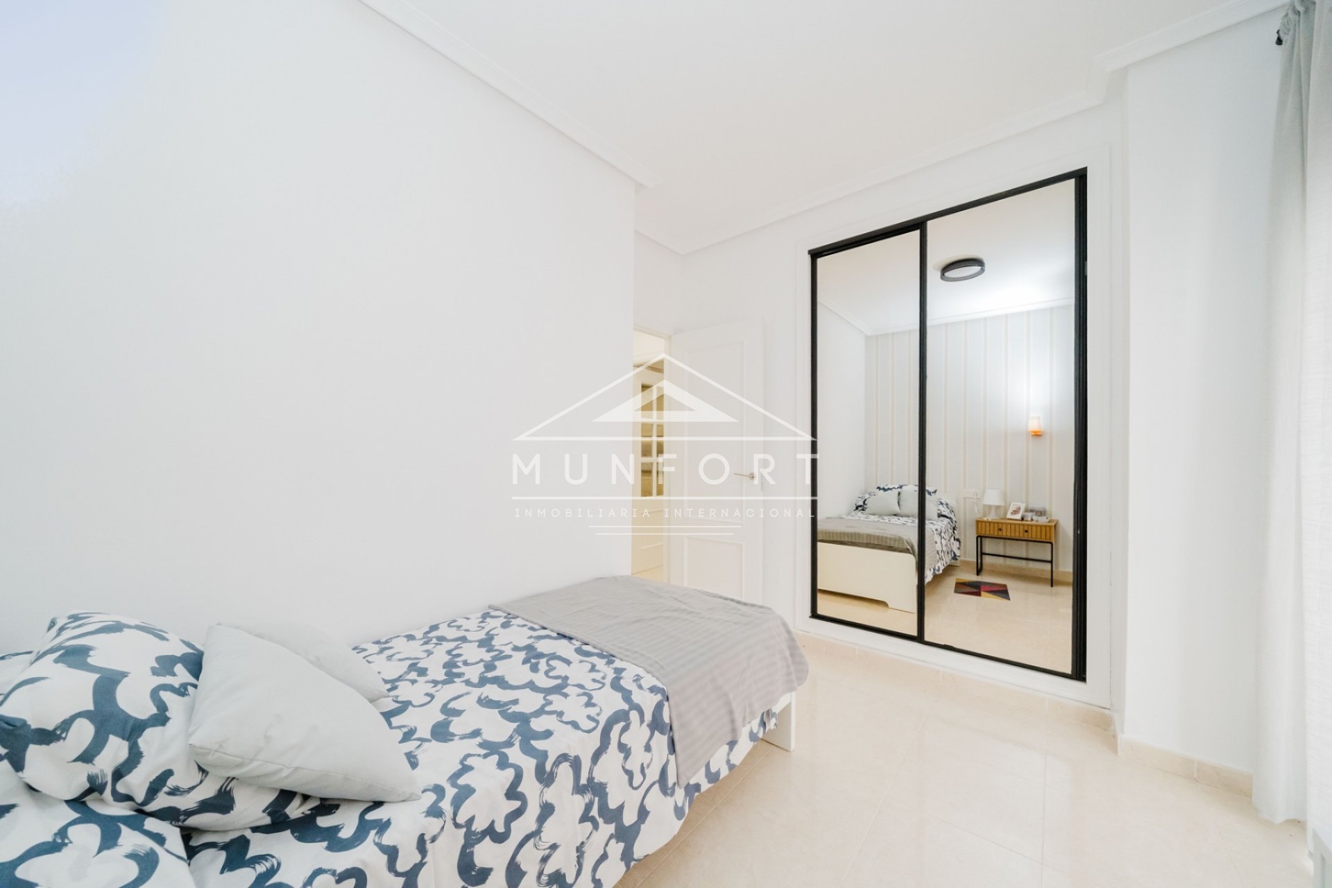 Segunda mano - Casas Adosadas -
San Miguel de Salinas