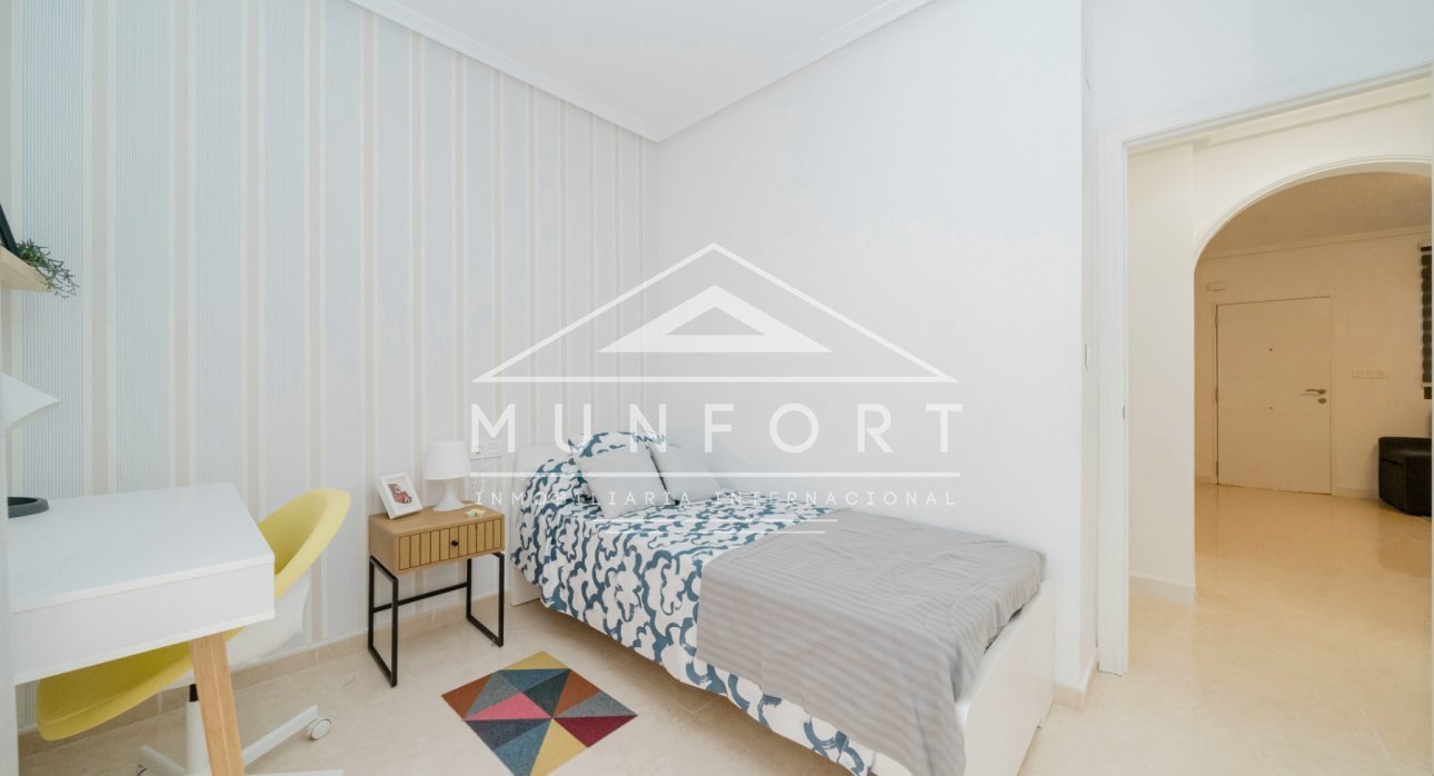 Segunda mano - Casas Adosadas -
San Miguel de Salinas