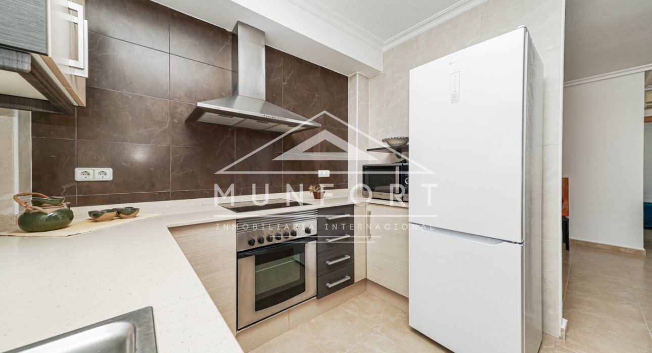 Segunda mano - Casas Adosadas -
Sucina