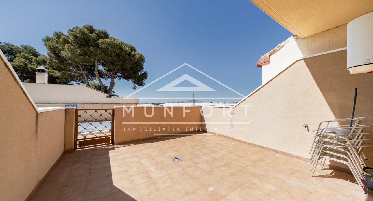 Segunda mano - Casas Adosadas -
Sucina