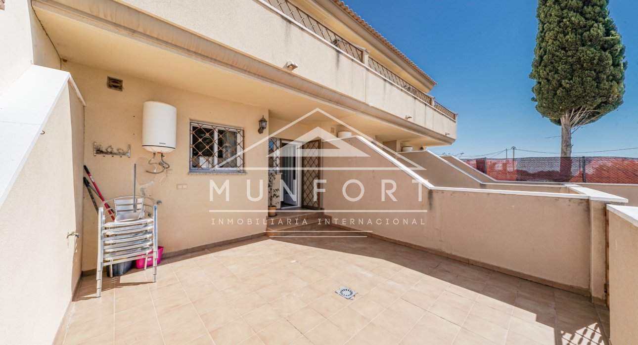 Segunda mano - Casas Adosadas -
Sucina