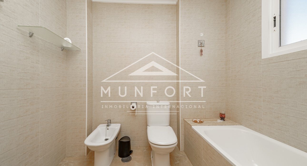 Segunda mano - Casas Adosadas -
Sucina