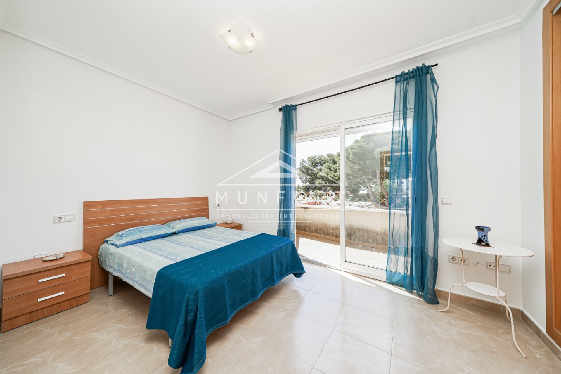 Segunda mano - Casas Adosadas -
Sucina