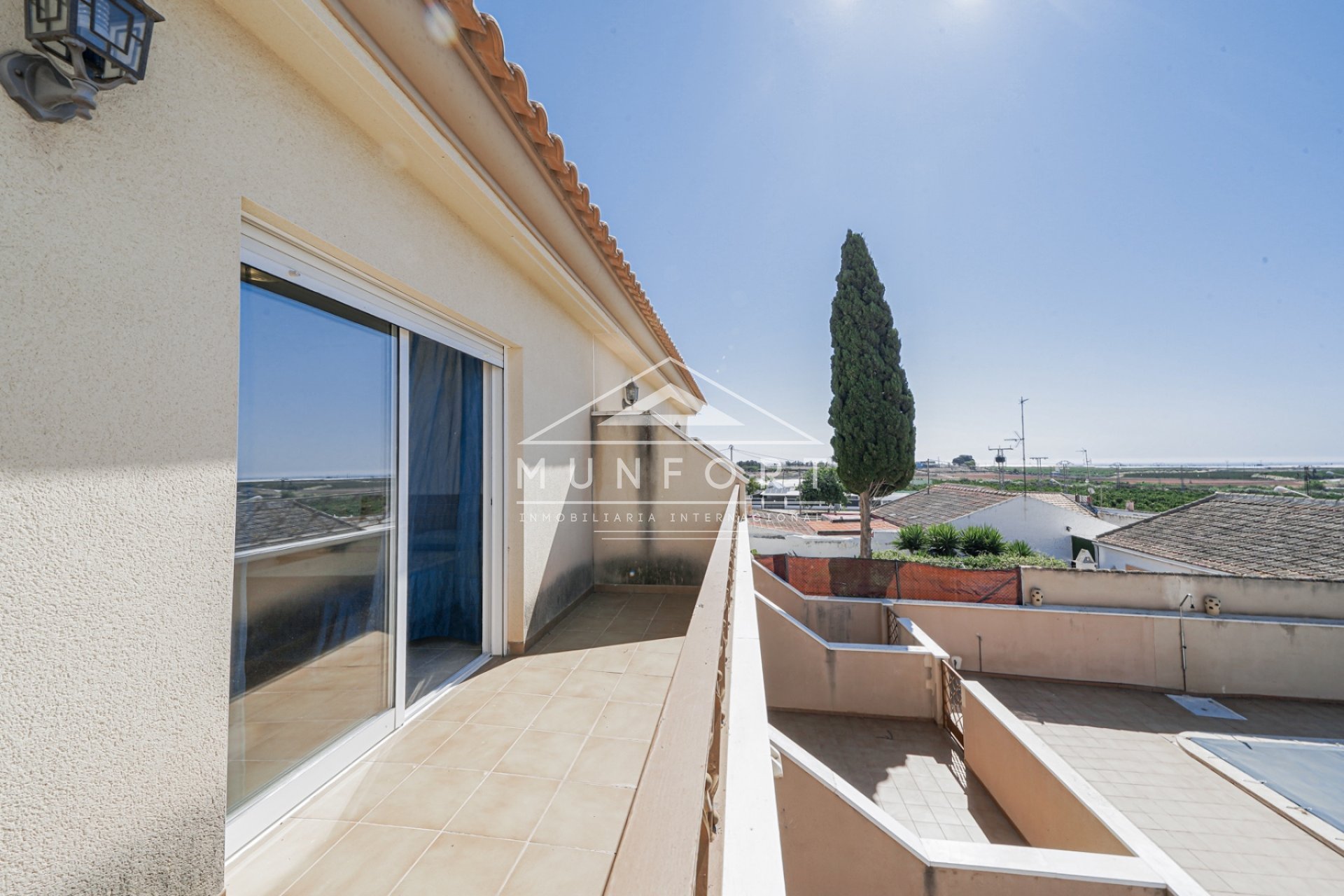 Segunda mano - Casas Adosadas -
Sucina