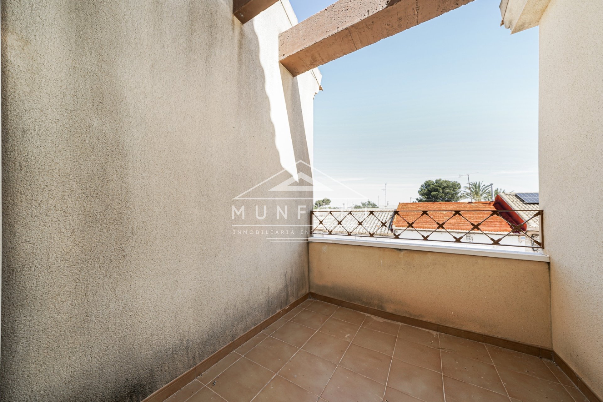 Segunda mano - Casas Adosadas -
Sucina