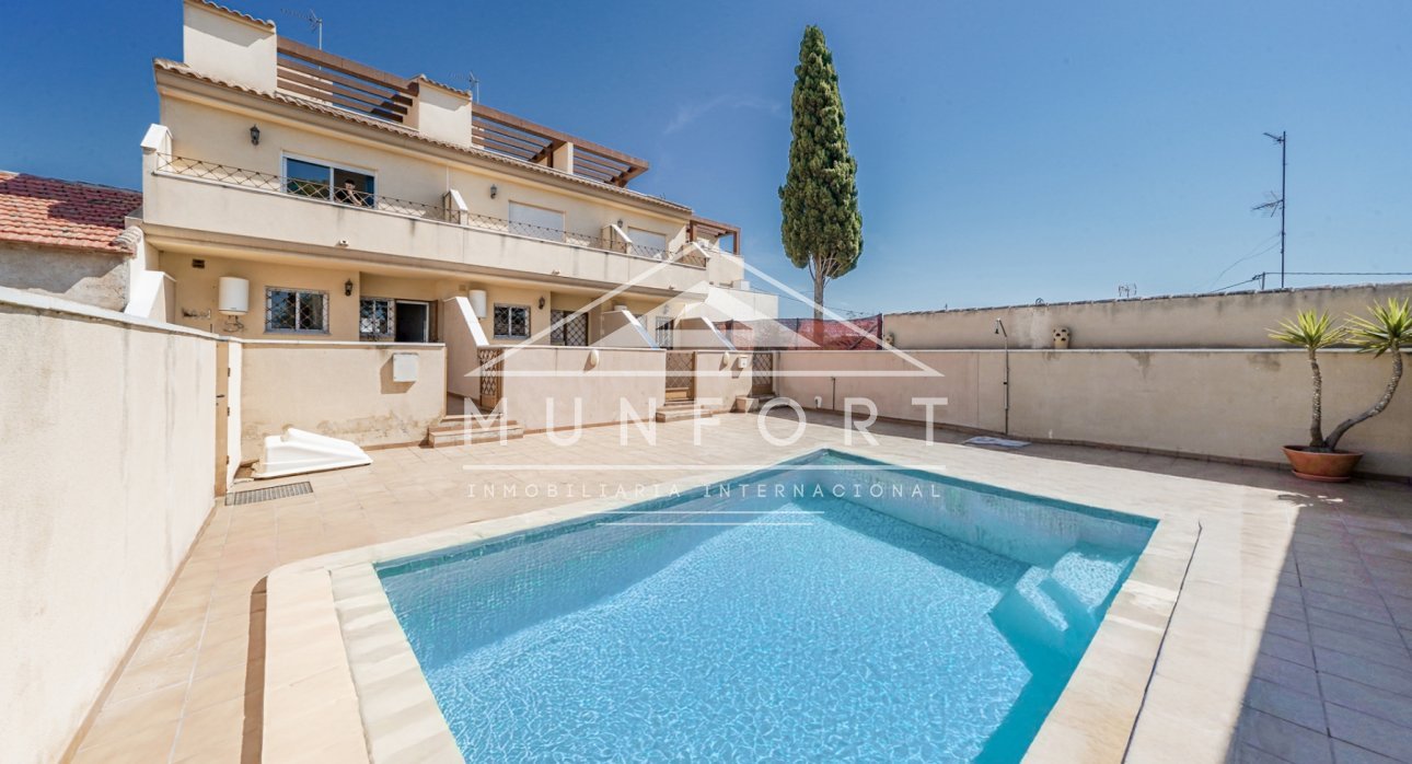 Segunda mano - Casas Adosadas -
Sucina