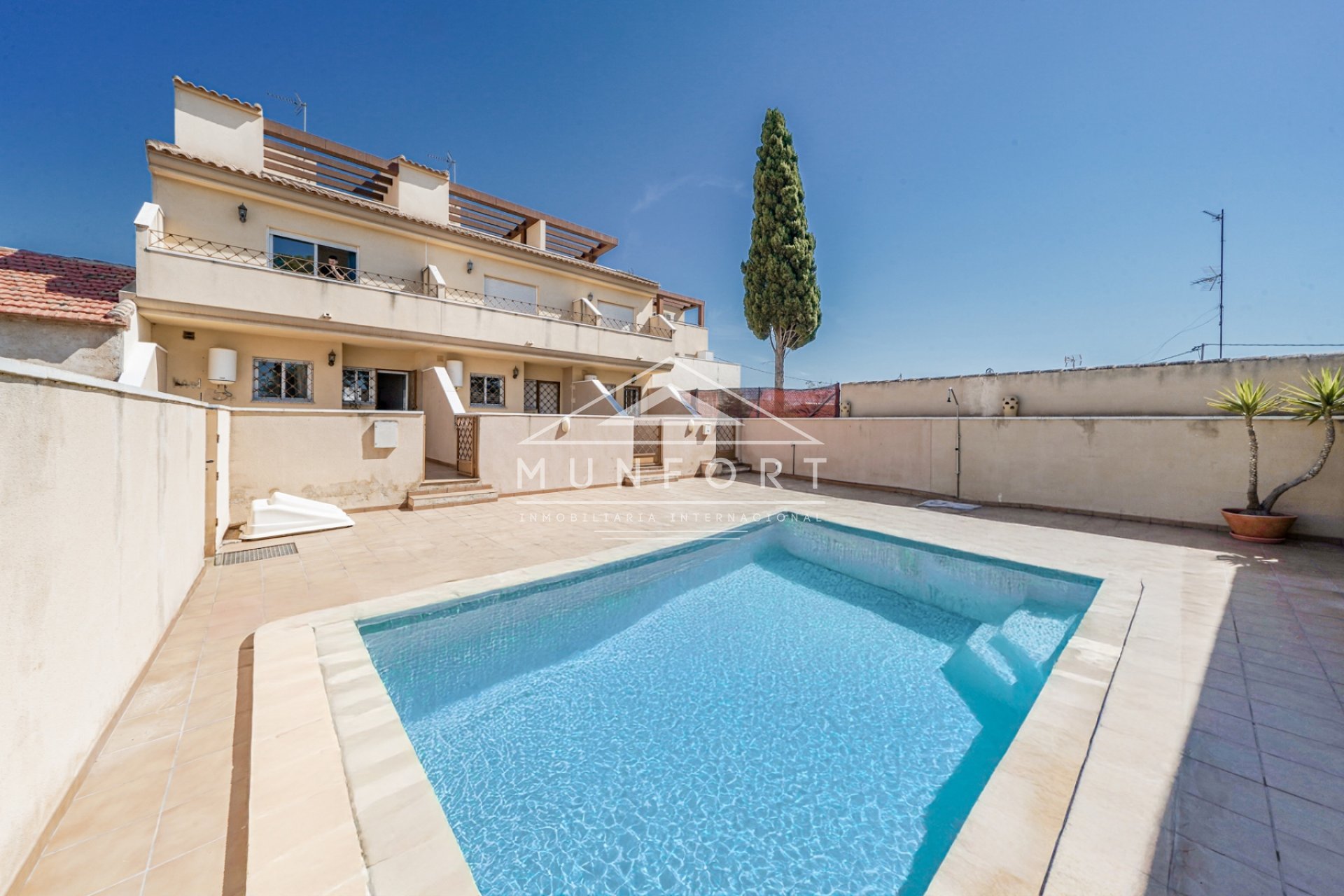 Segunda mano - Casas Adosadas -
Sucina