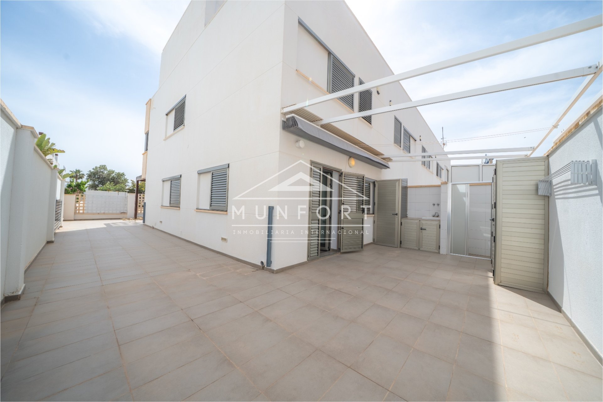 Segunda mano - Casas Adosadas -
Torre de la Horadada - Las HIguericas