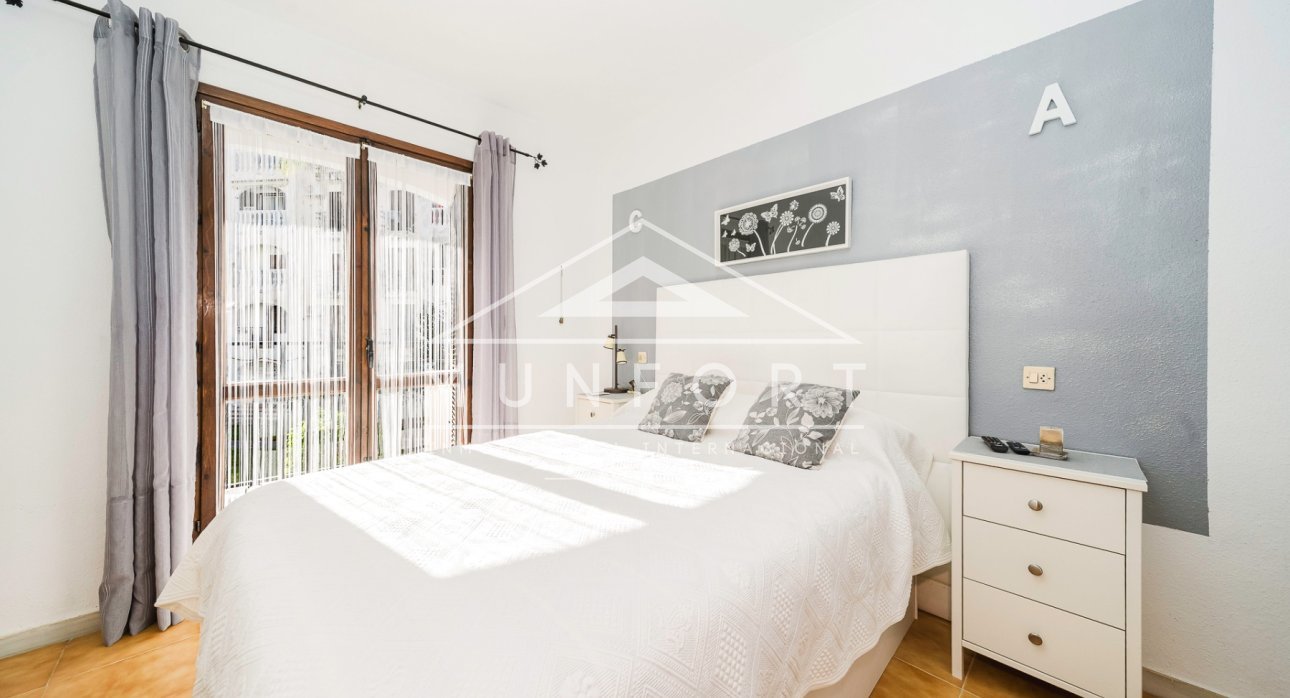 Segunda mano - Casas Adosadas -
Torrevieja - Calas Blancas del Mar - Torrevieja