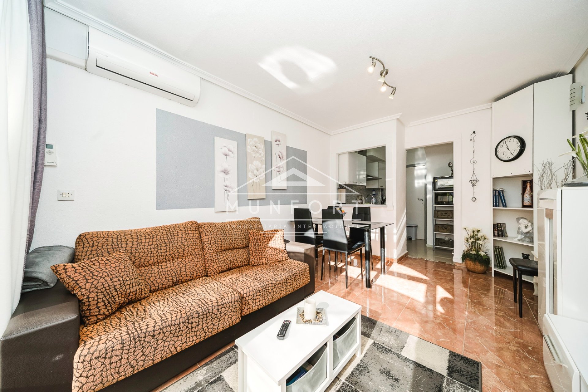 Segunda mano - Casas Adosadas -
Torrevieja - Calas Blancas del Mar - Torrevieja