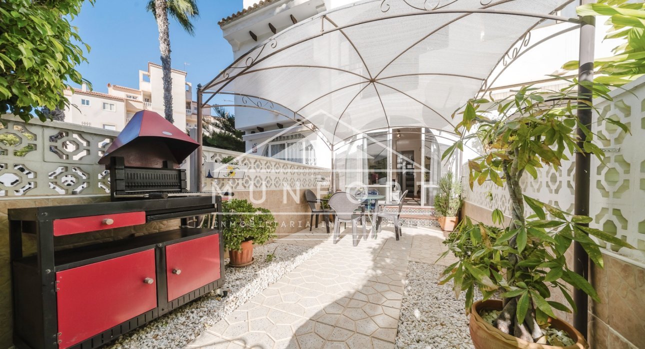 Segunda mano - Casas Adosadas -
Torrevieja - Calas Blancas del Mar - Torrevieja