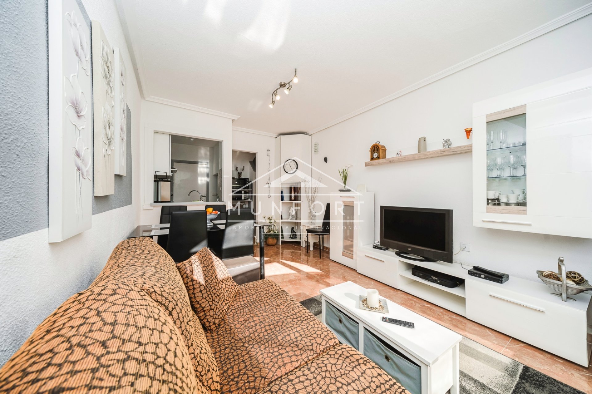 Segunda mano - Casas Adosadas -
Torrevieja - Calas Blancas del Mar - Torrevieja