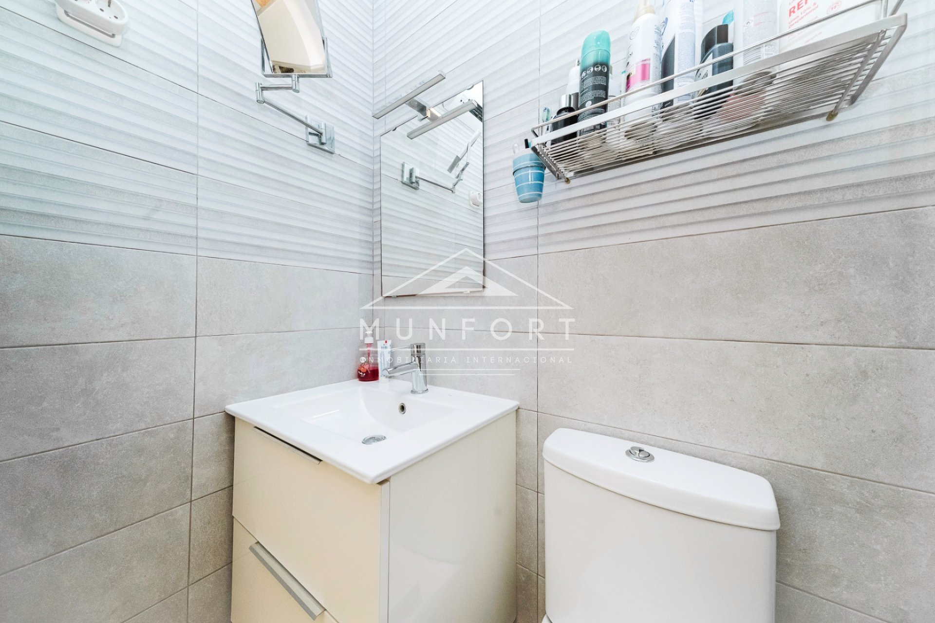 Segunda mano - Casas Adosadas -
Torrevieja - Calas Blancas del Mar - Torrevieja