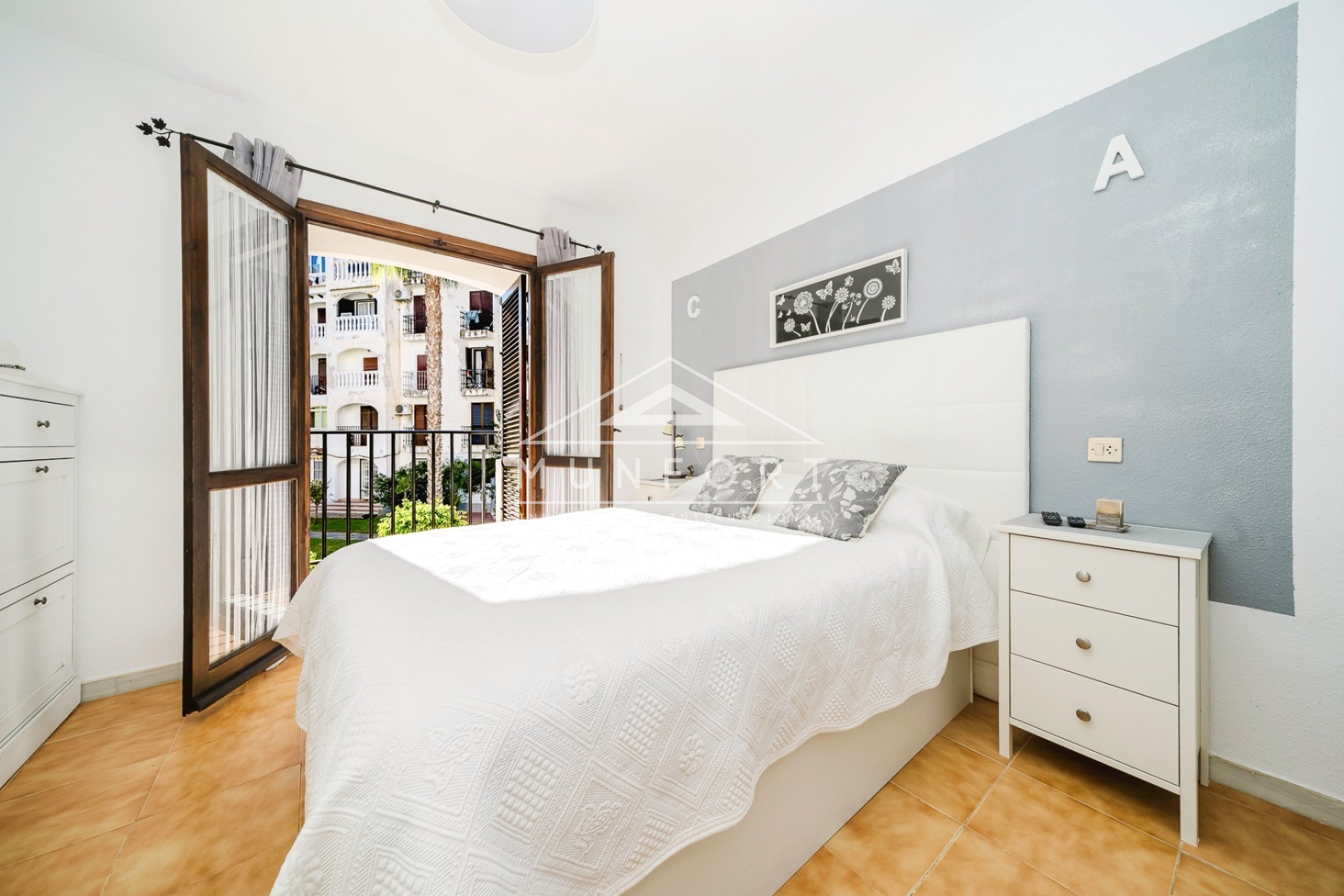 Segunda mano - Casas Adosadas -
Torrevieja - Calas Blancas del Mar - Torrevieja