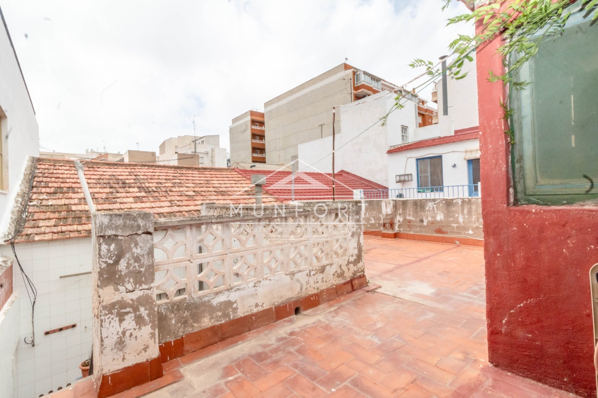 Segunda mano - Casas Adosadas -
Torrevieja - Centro - Torrevieja