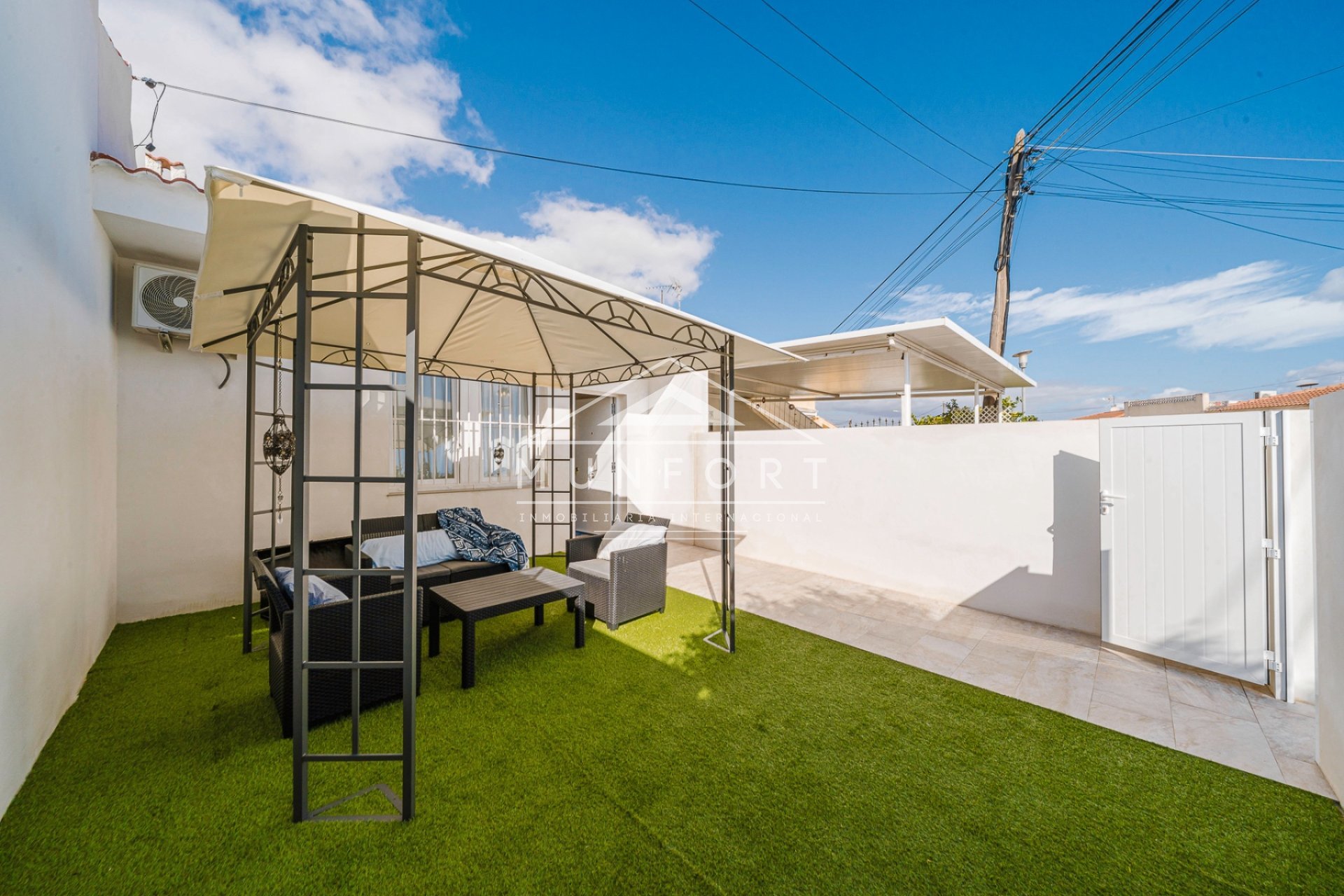 Segunda mano - Casas Adosadas -
Torrevieja - La Torreta - Torrevieja