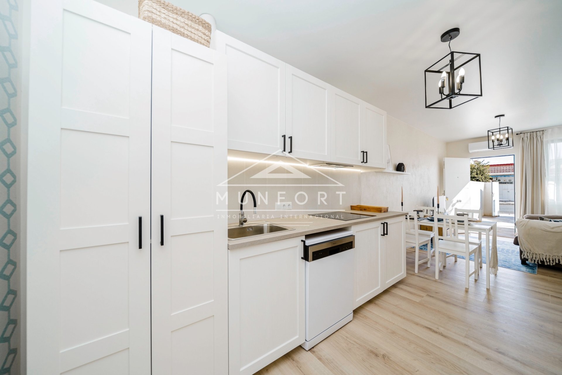 Segunda mano - Casas Adosadas -
Torrevieja - La Torreta - Torrevieja