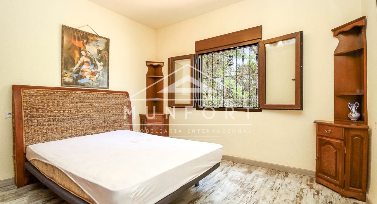 Segunda mano - Casas Adosadas -
Torrevieja