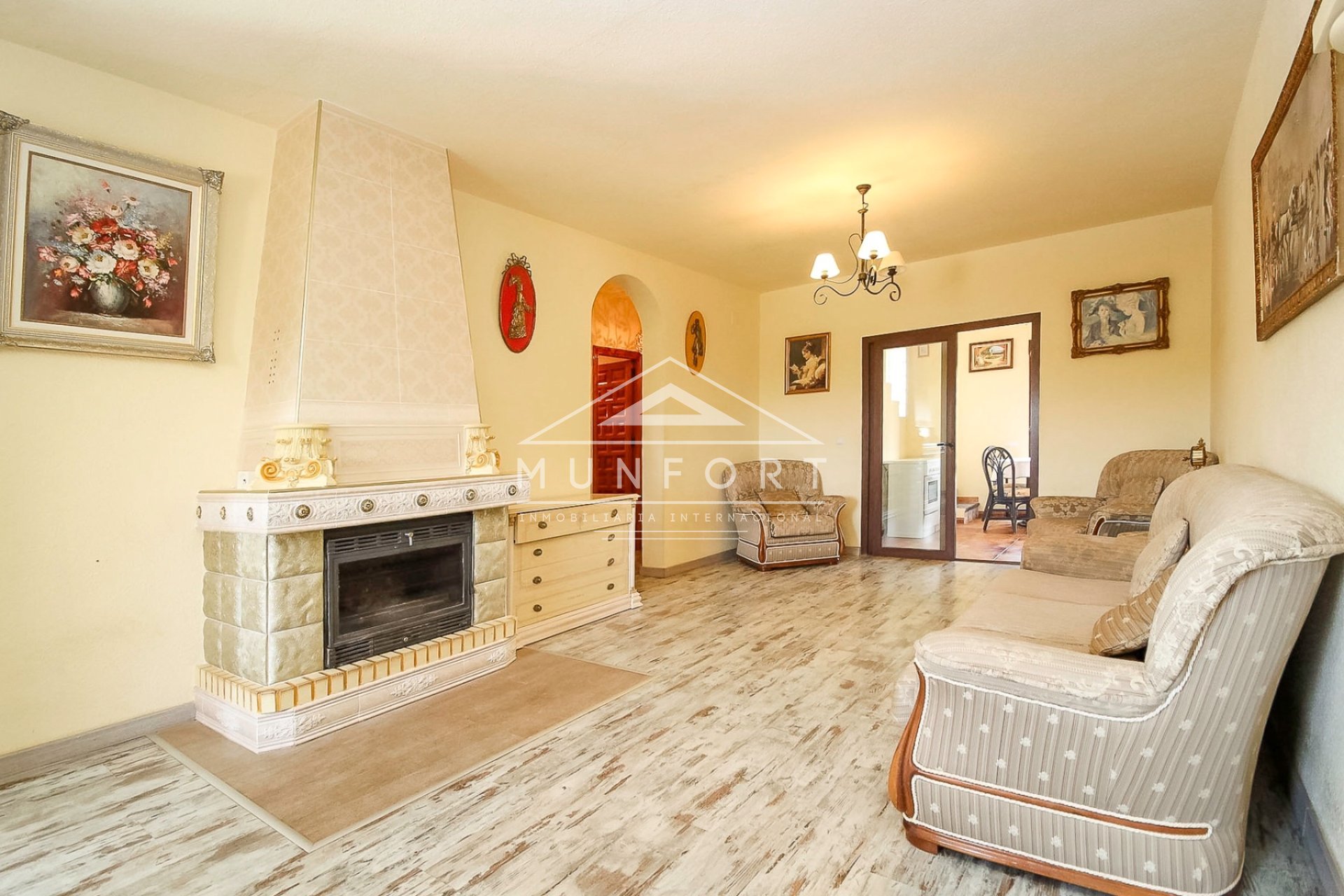 Segunda mano - Casas Adosadas -
Torrevieja