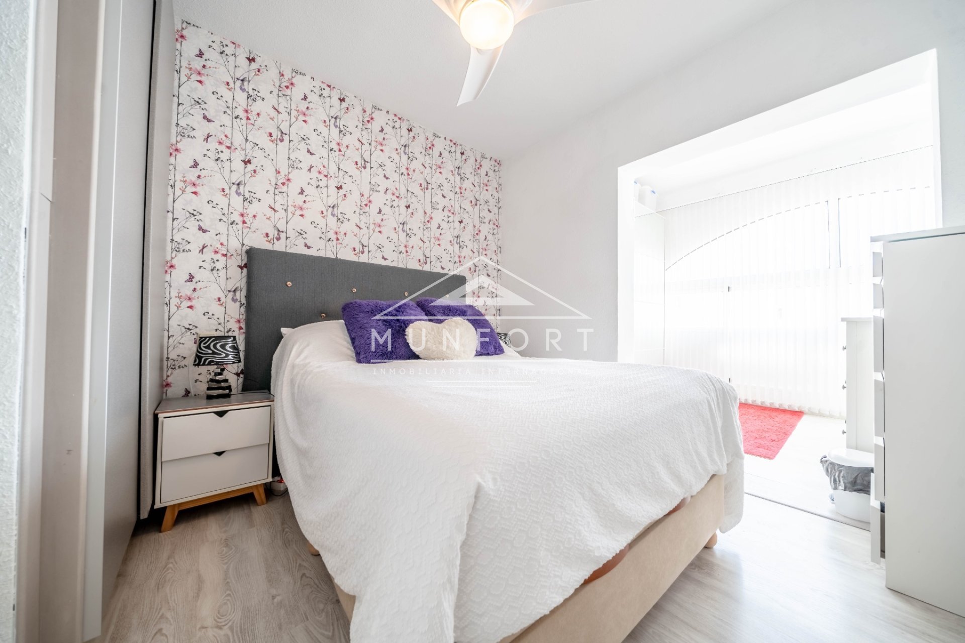 Segunda mano - Casas Adosadas -
Villamartin